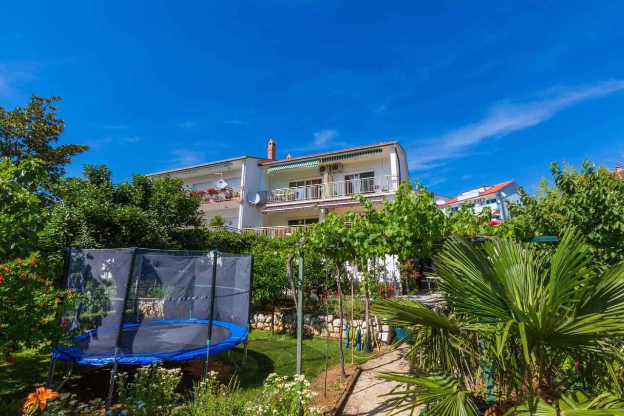 One-Bedroom Apartment Crikvenica 30 Exterior photo