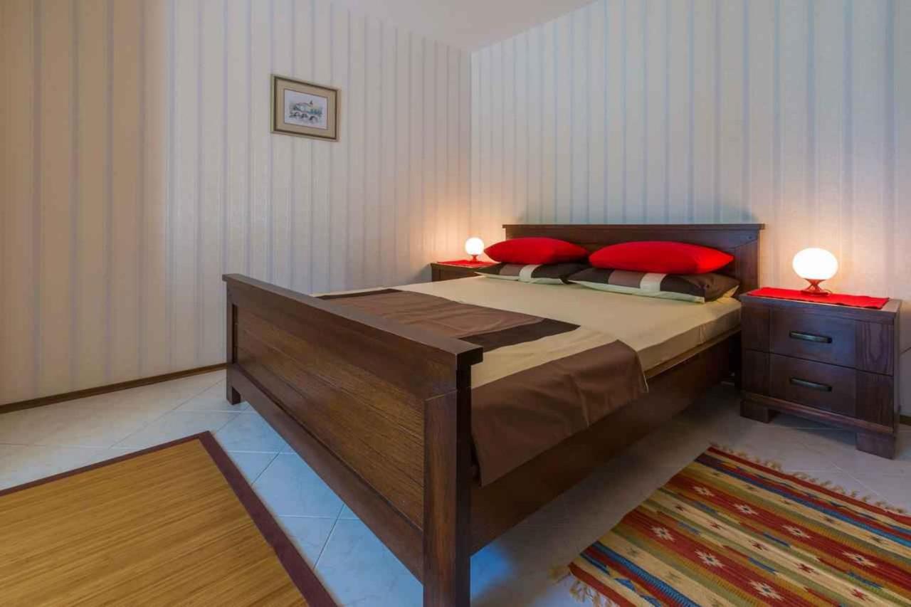 One-Bedroom Apartment Crikvenica 30 Exterior photo